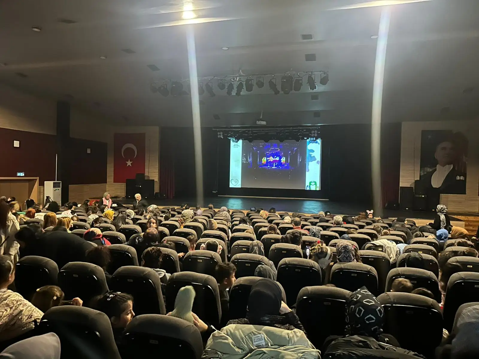 YARIYIL TATİLİ ETKİNLİKLERİ YOĞUN İLGİ