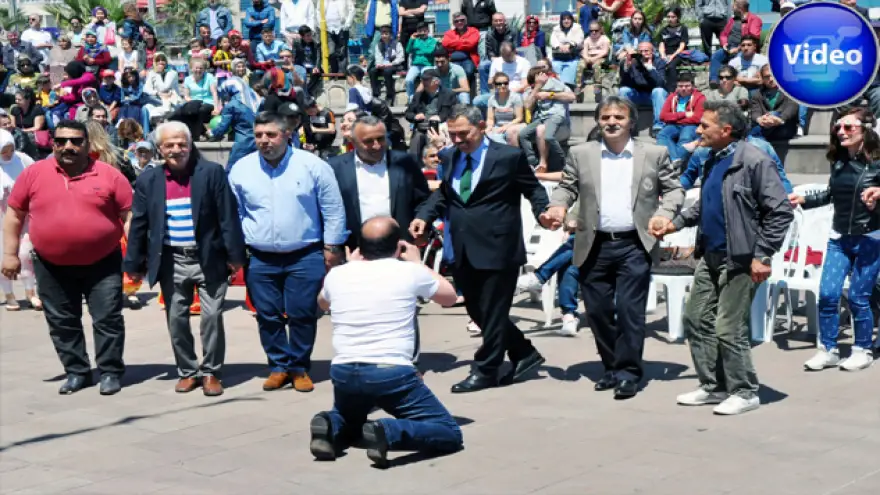 Şenliklerde kemençe ve horon şov..