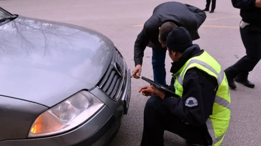 Standart dışı plakalara ceza yağdı
