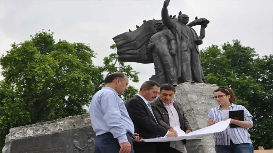 28 Yıl sonra ATATÜRK Anıtı ve Çevresi Yenileniyor

