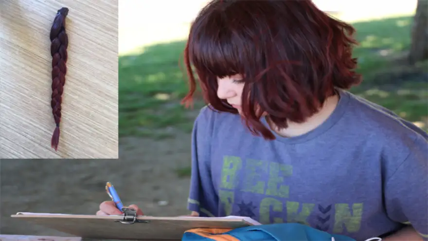 Saçını kesti, kargo ile gönderdi