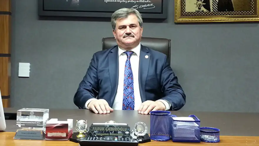 Çaturoğlu: "Babalar günü kutlu olsun"