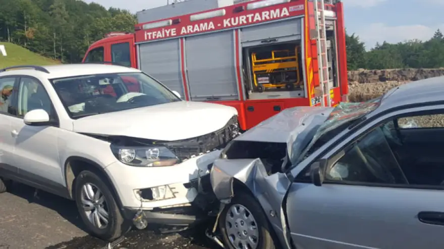 Ereğli'de trafik kazası: 8 Yaralı