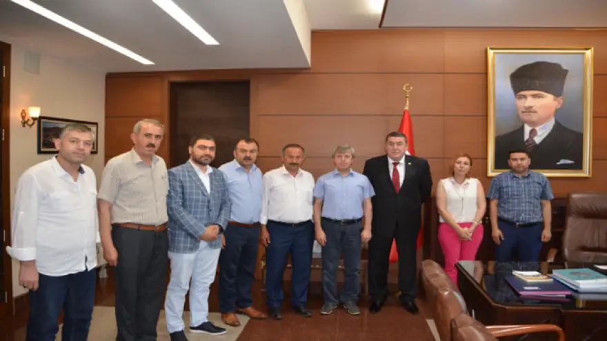 Başkan Tekin ve Meclis üyeleri Vali Çınar’ı ziyaret ettiler