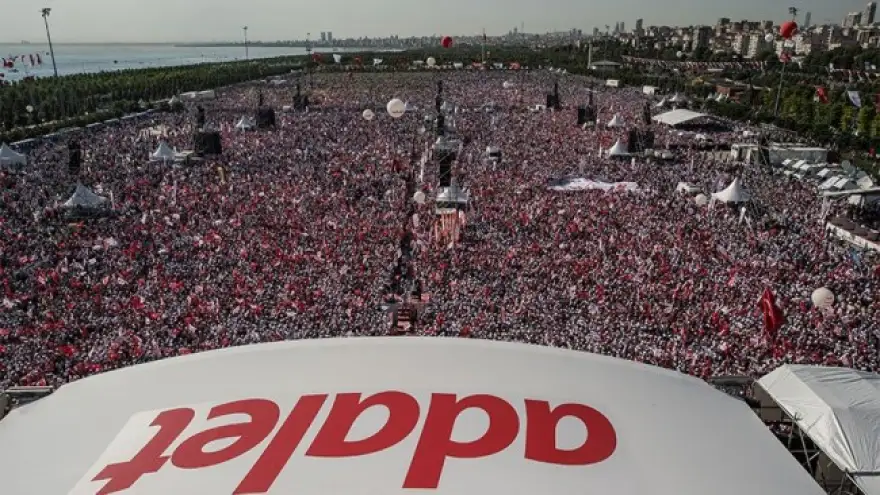 2 milyon kişi Adalet mitinginde buluştu