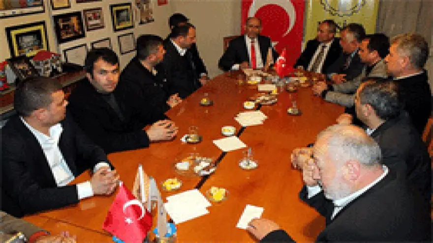 ÖZDEMİR "OSB'NİN %70 BOŞ"KULLANILMIYOR