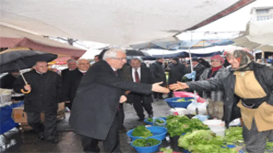 POSBIYIK, SOĞUK VE YAĞMURA RAĞMEN HALKIN ARASINDA