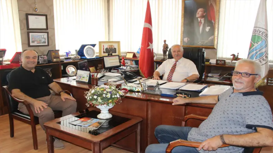 Akın'dan, Başkan Akdemir'e ziyaret