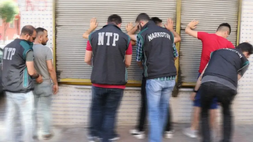 Ailenin ilgisi çocuğun suça itilmesini önlüyor