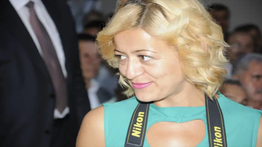 Aşağıdan, yukarıdan yolun sonu görünüyor…