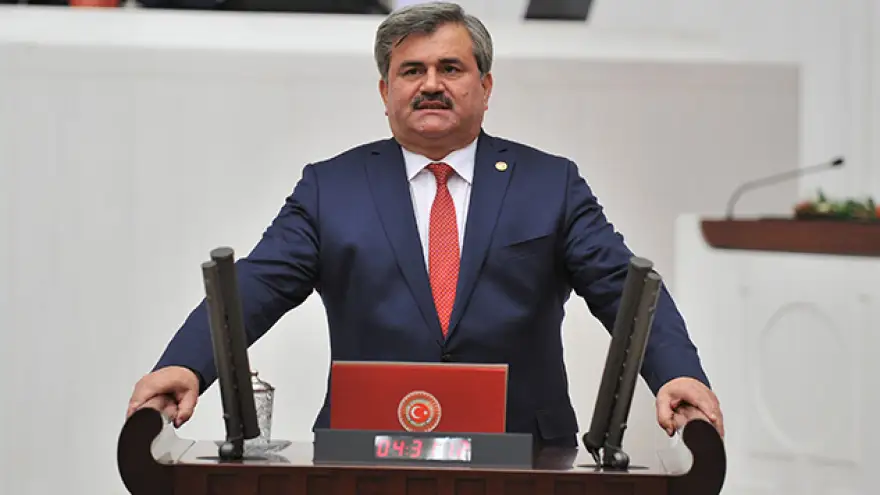 Çaturoğlu, Kazakistan'a gidiyor