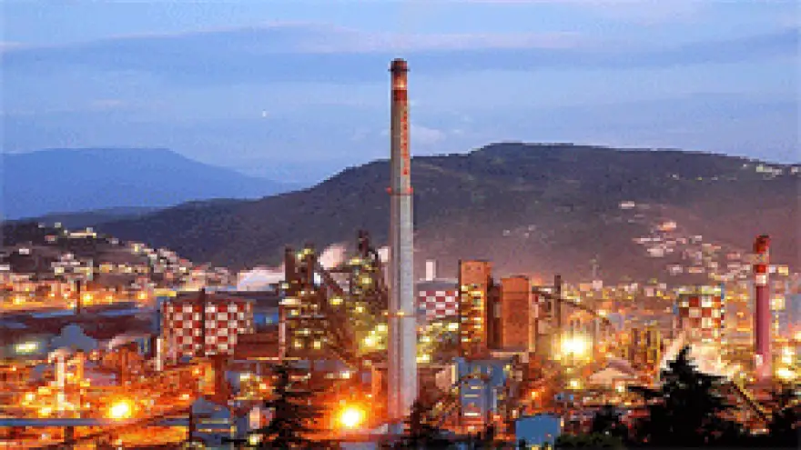 ERDEMİR'DE İŞ KAZASI : 1 YARALI