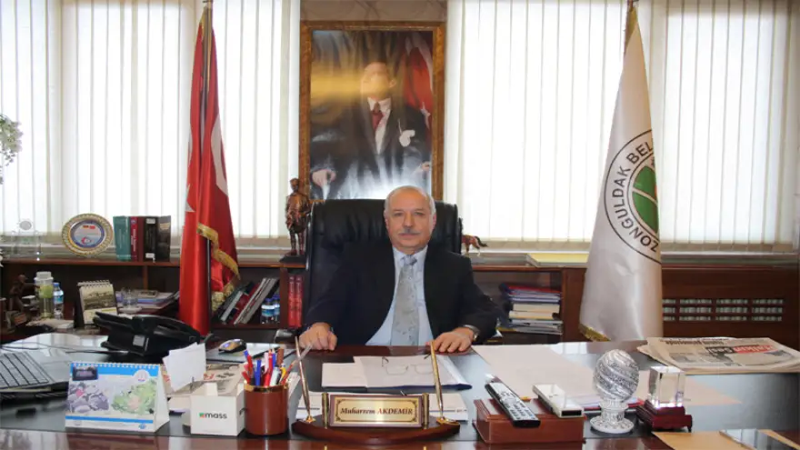 Başkan Akdemir: “Biz yasakcı bir zihniyete sahip değiliz”