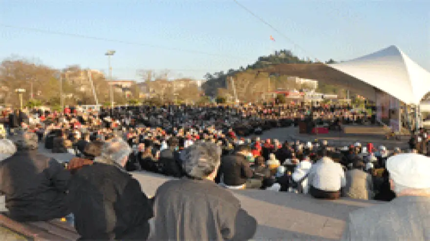 KARADENİZ EREĞLİ ŞEHİTLERİNİ ANDI