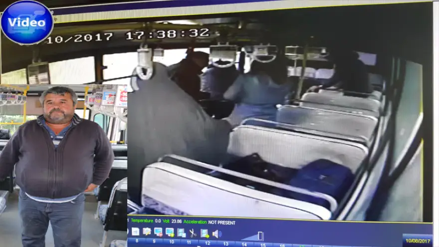 Ambulansı beklemedi, yaşlı adamı hastaneye yetiştirdi..