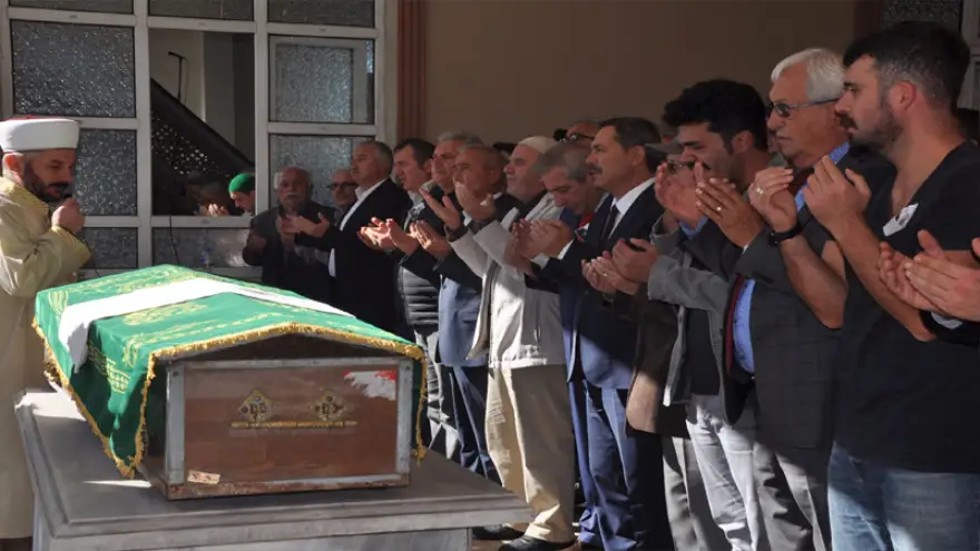 Güven, son yolculuğuna uğurlandı