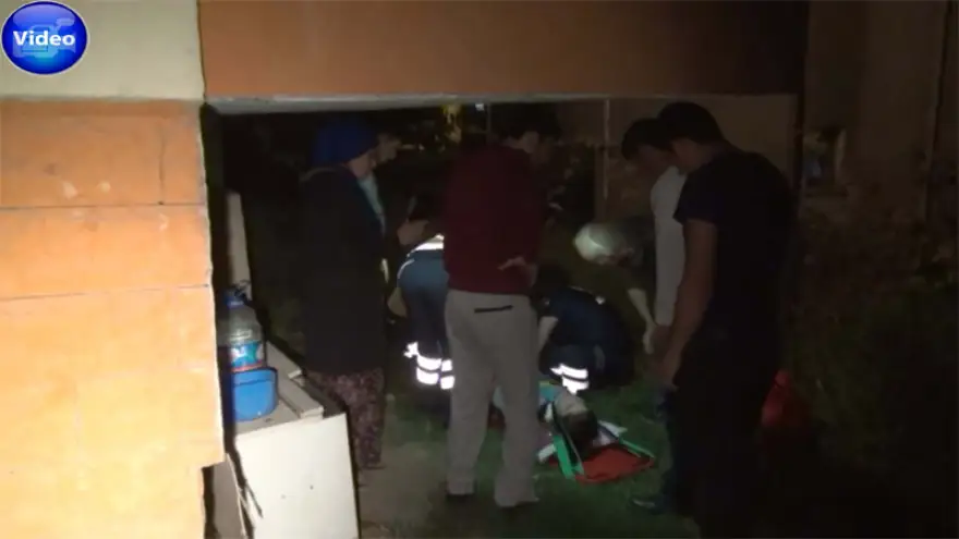 Anne ve babası ile tartıştı, balkondan aşağıya atladı