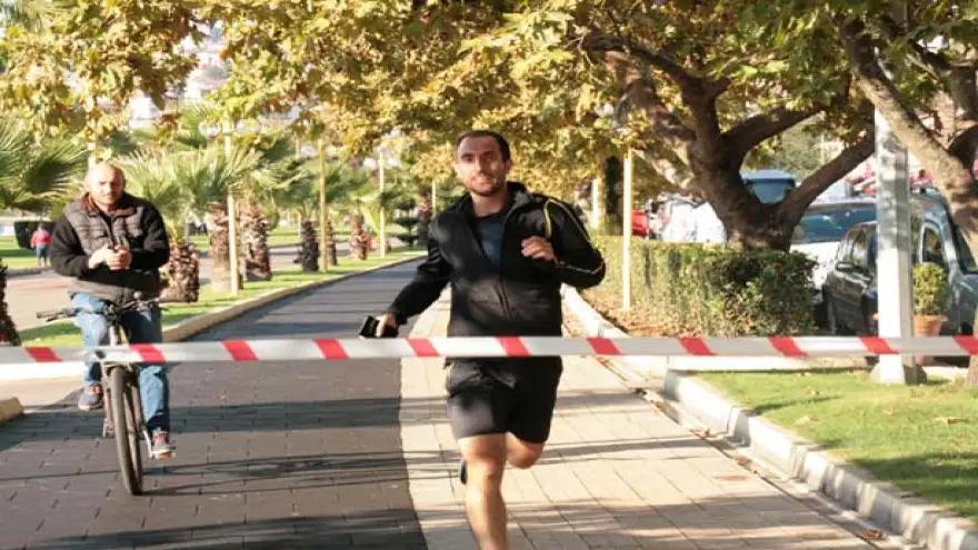 Veteranlar CUMHURİYET için koştu...