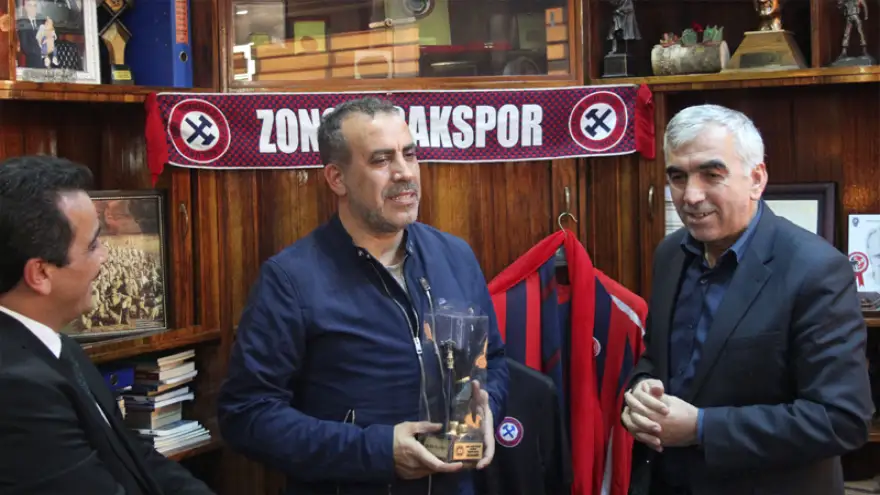 Ünlü sanatçı Haluk Levent, madencileri ziyaret etti