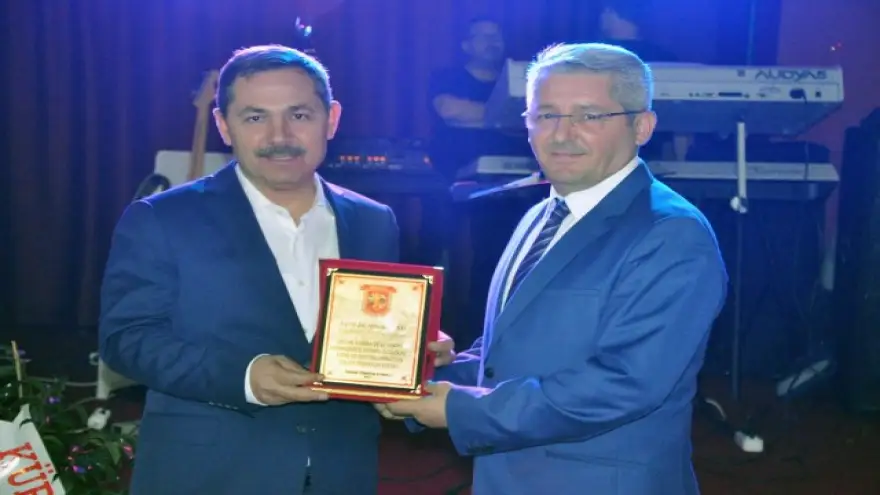 Eridak kaynaşma gecesinde bir araya geldiler…