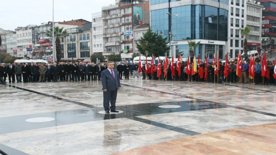 Ereğli'de Öğretmenler günü kutlandı