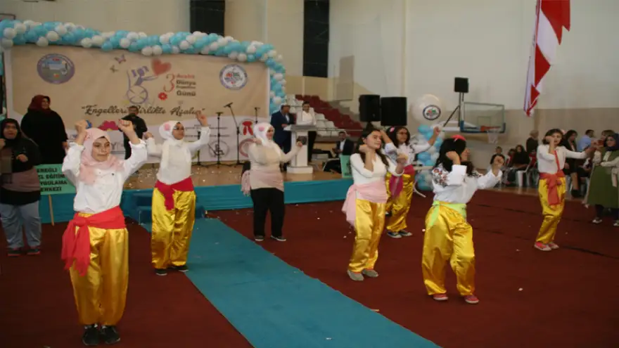 “Kafalardaki kamburu kaldıralım”