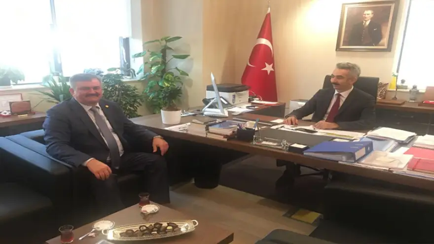 "Millete Hizmet Yolunda Durmak Yok Yola Devam"