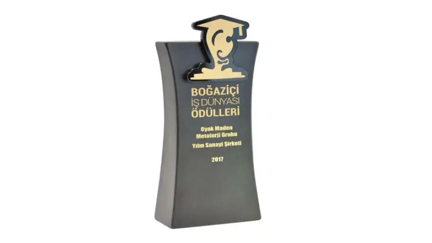OYAK Maden Metalürji Grubu, yılın sanayi şirketi seçildi...
