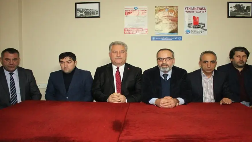 Demirtürk, Türk Eğitim-Sen' i ziyaret etti