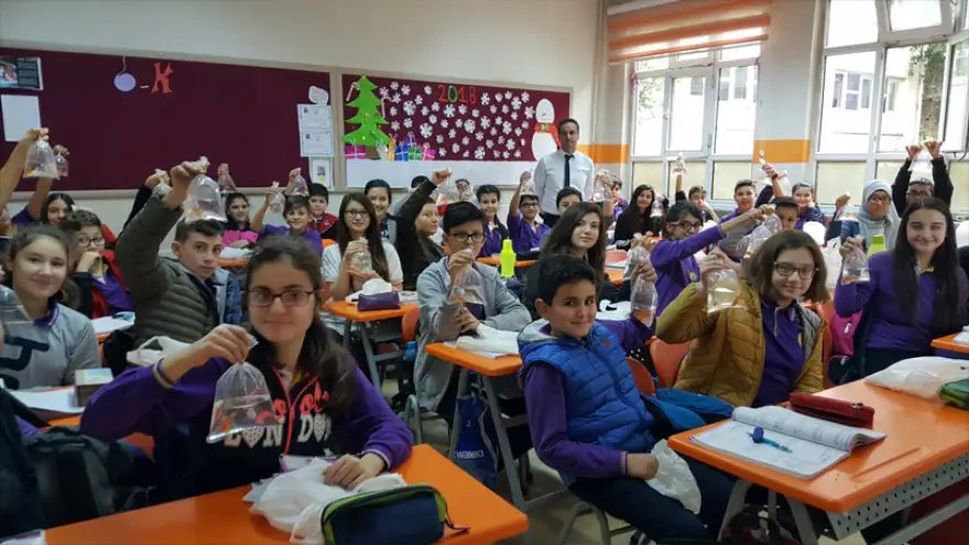 Öğrencilere, yeni yıl hediyesi "akvaryum balığı"