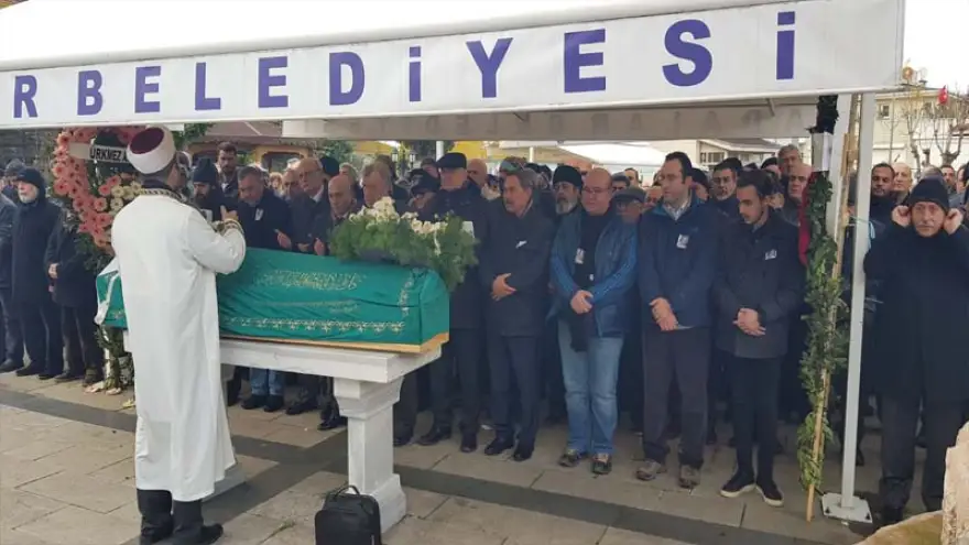 Emine Erdem, dualarla ebediyete uğurlandı