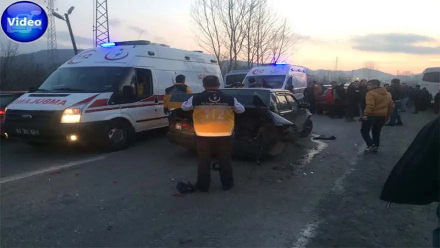 Asker konvoyunda kaza; 2 yaralı