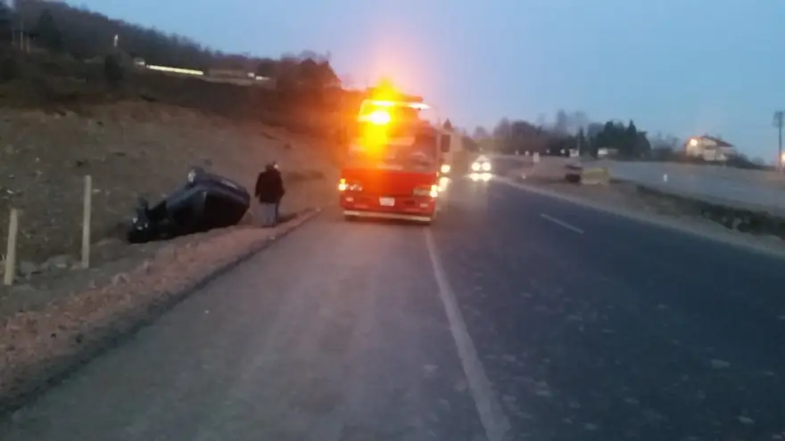 Ereğli'de, devrilen otomobilin sürücüsü yaralandı