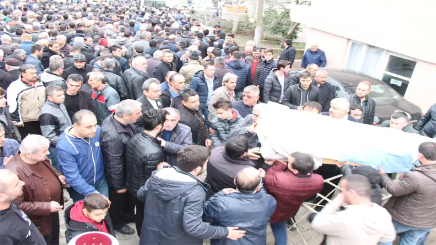 Kalbine yenik düşen madenci Karaoğlu toprağa verildi