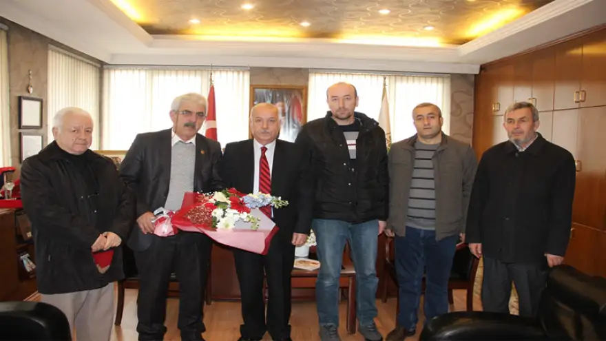 Başkan Akdemir’e "Hizmet" Teşekkürü
