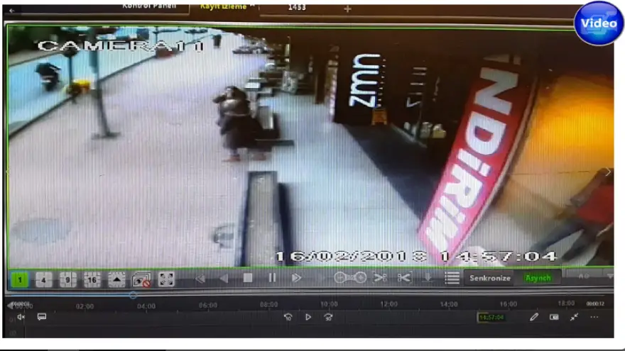 Motosiklet çocuğa çarptı… O anlar kameralara yansıdı…