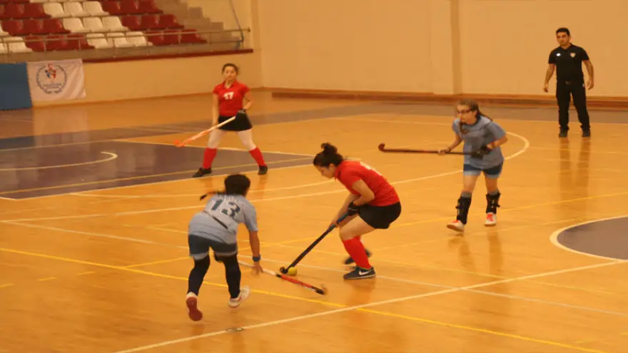 U-16 Hokey Grup Müsabakaları başladı