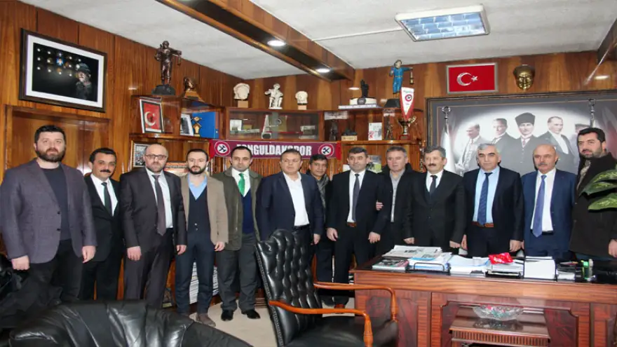 AK Parti il yönetimi, GMİS’i ziyaret etti

