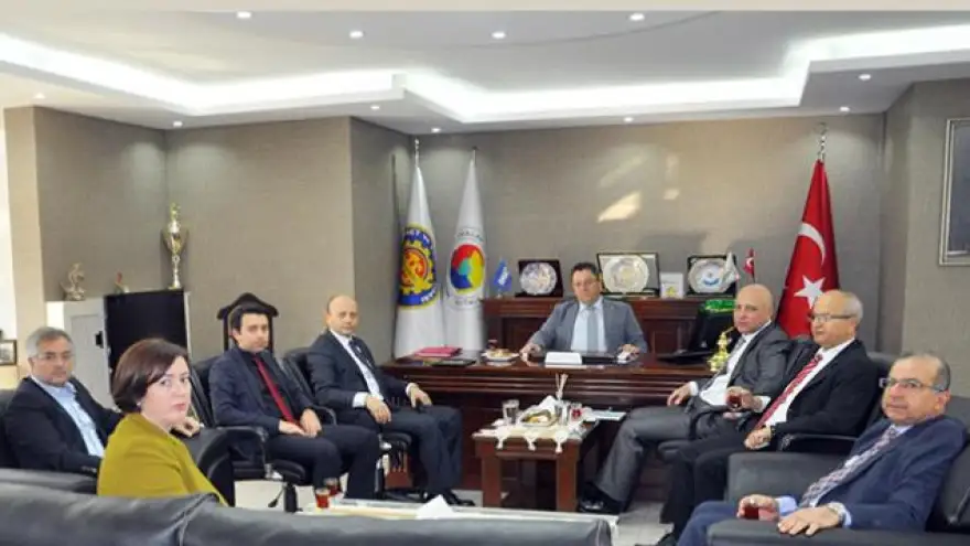 Ekonomi Bakanlığı yetkililerinden ETSO'ya ziyaret...
