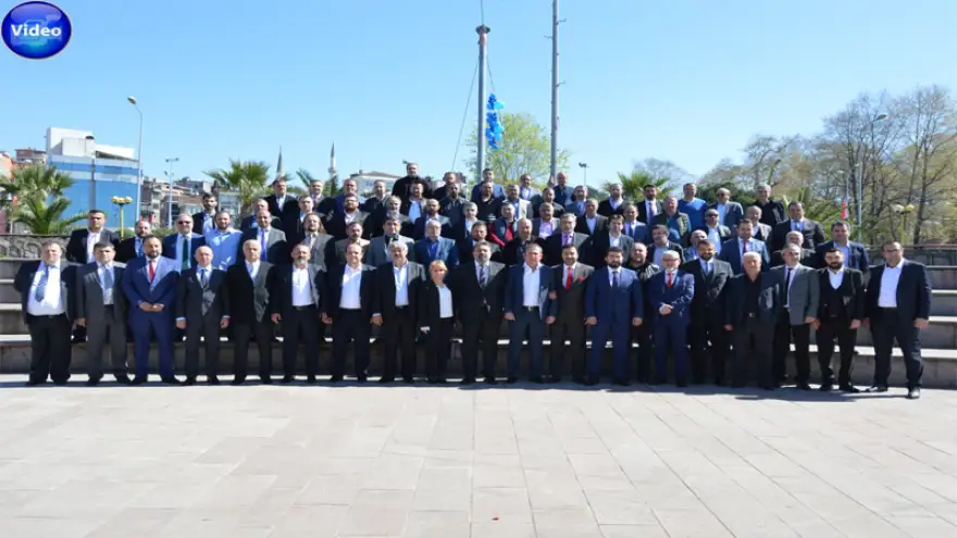 Özcan: " Bizler tavandan değil tabandan geliyoruz" 