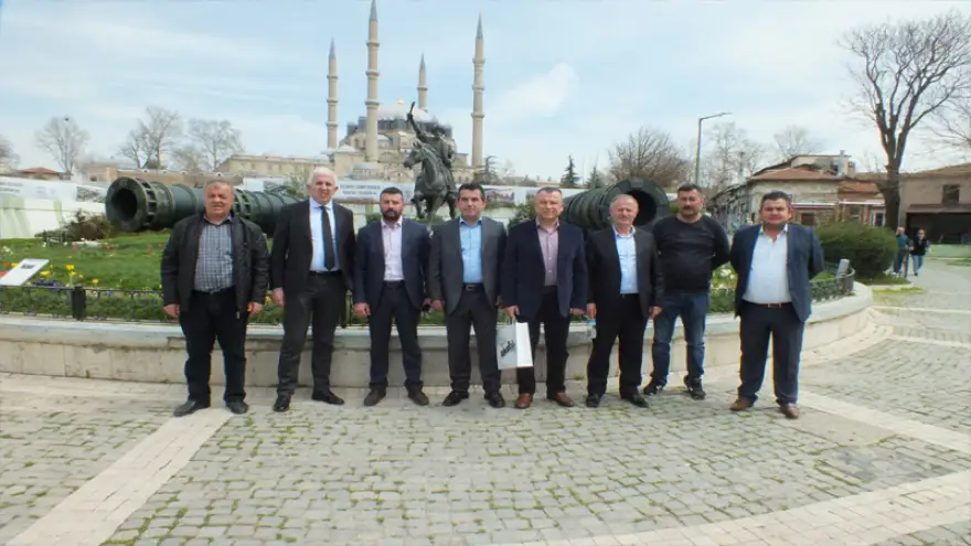 Çilek halk otobüsleri Edirne'de temaslarda bulundu