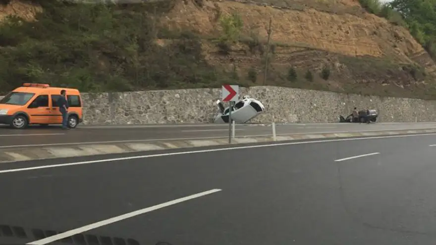Zonguldak İstanbul Karayolunda trafik kazası... 