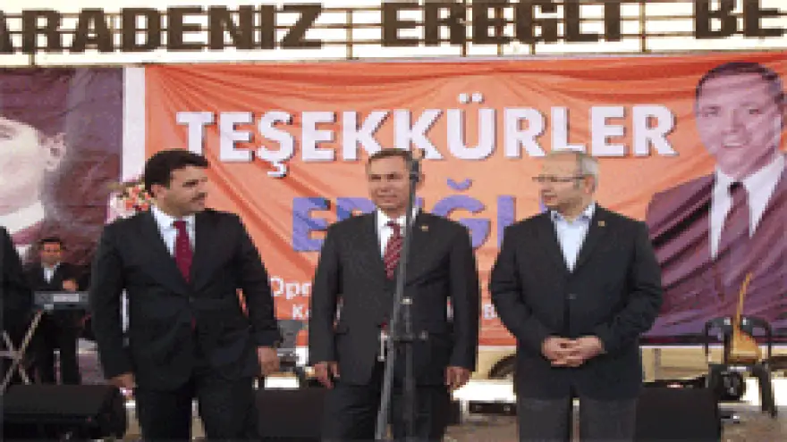 UYSAL,GALİBİYETİNİ EĞLENCE İLE KUTLADI