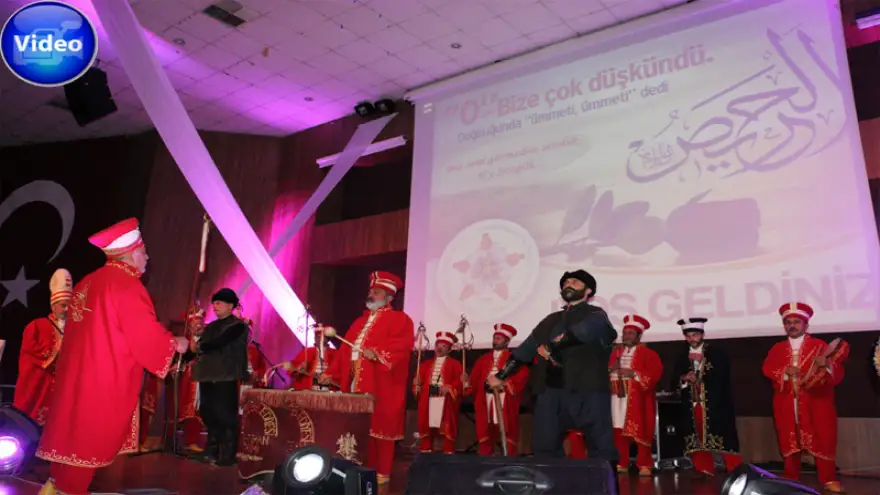 Manevi gece yaşadılar…
