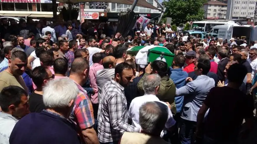 Son yolculuğuna uğurlandı