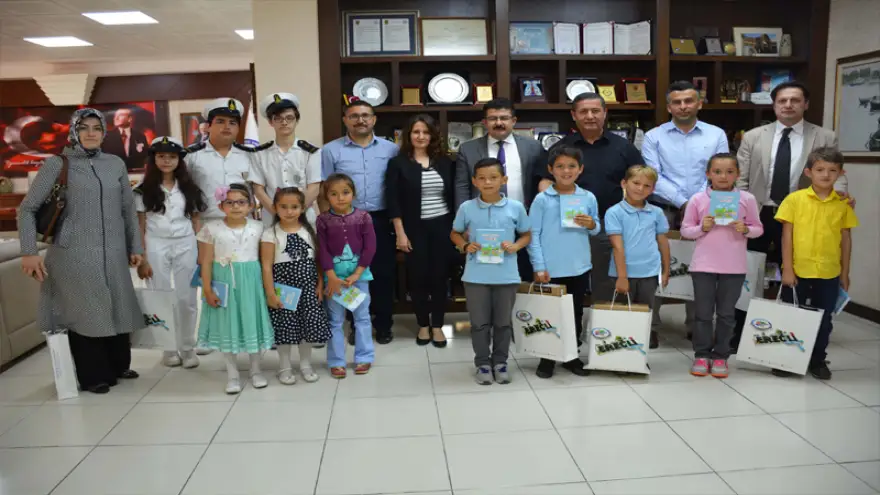 Okullara, e-atık ödülleri verildi..