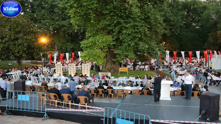 4 Bin kişiyle iftar..