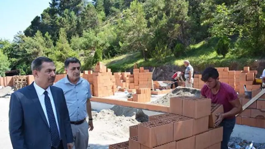3 Derneğe ev yapılıyor..