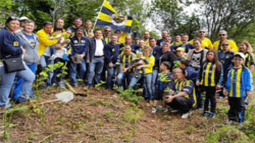 FENERBAHÇELİLER FİDAN DİKTİ