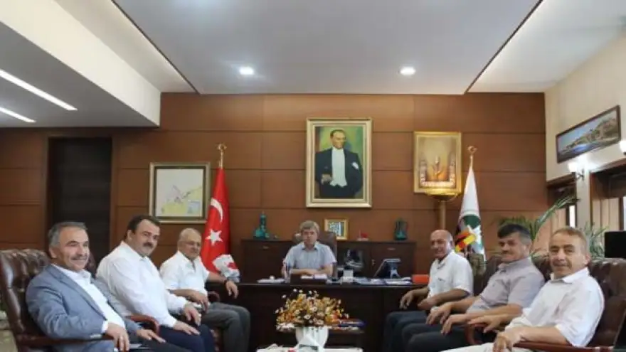 Vali Çınar'a nezaket ziyareti